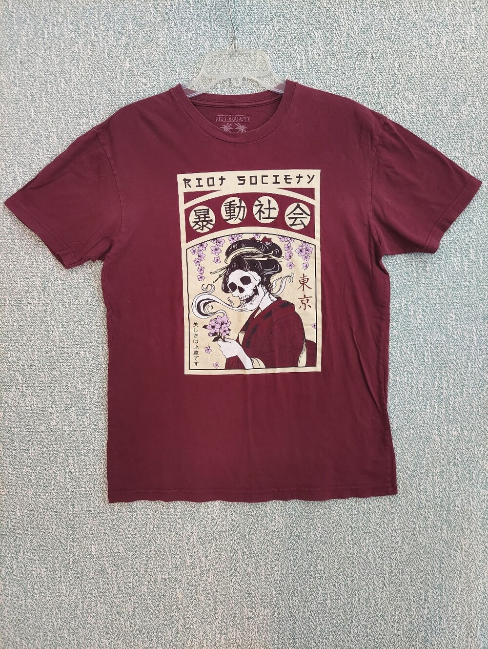 riot society Maroon Graphic Skull Geisha Short-Sleeve Tee, Mens Medium